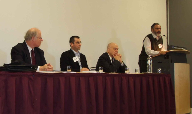 Andras Riedlmayer (Harvard), Hratch Tchilingirian (Cambridge), Richard Hovhanissian (UCLA), Etyen Mahçupyan (Agos) at MESA, Montreal 2007.